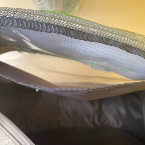 Star Wars Baby Yoda The Mandaloria Mini Backpack - Picture 5 of 7